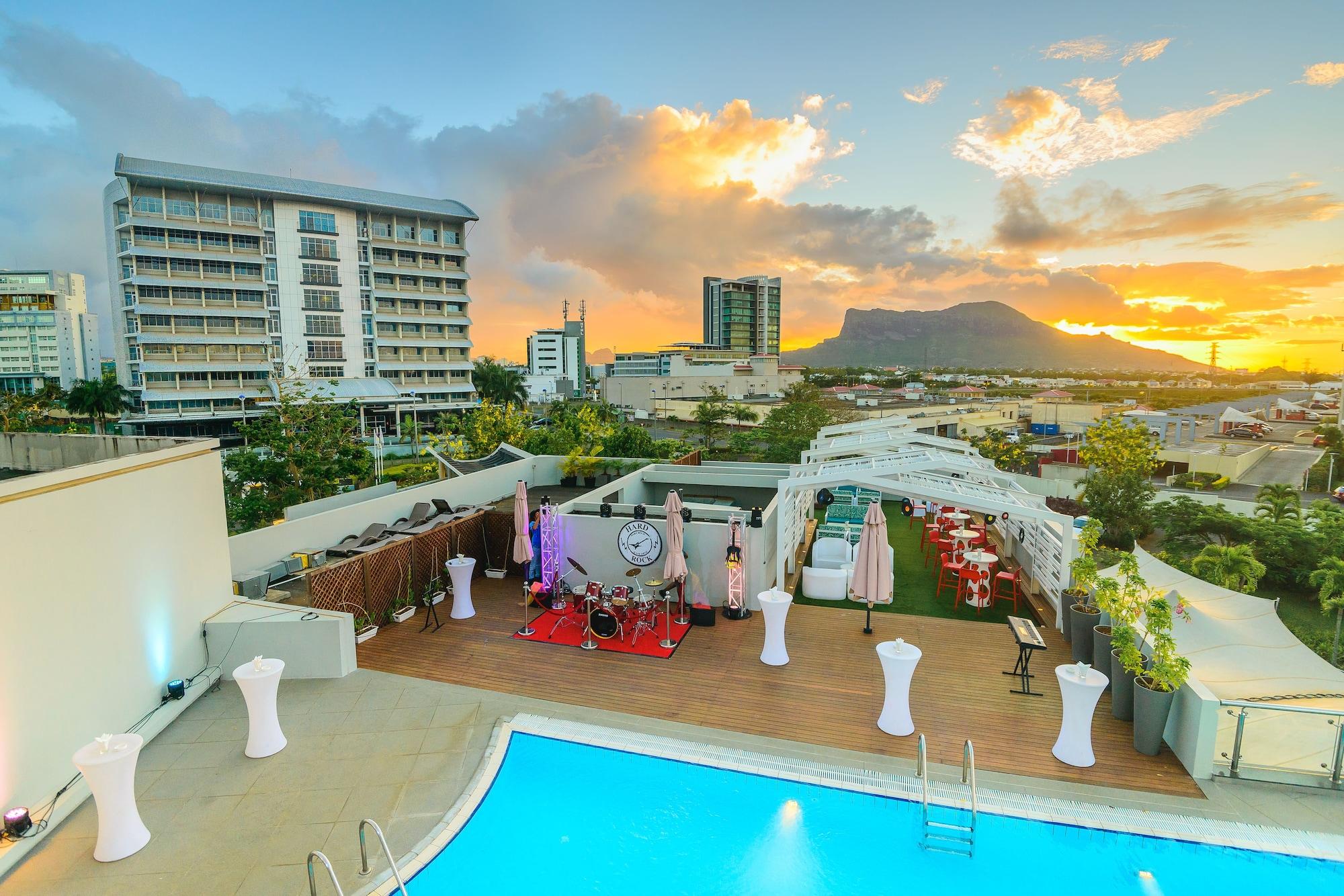 Hennessy Park Hotel Quatre Bornes Buitenkant foto