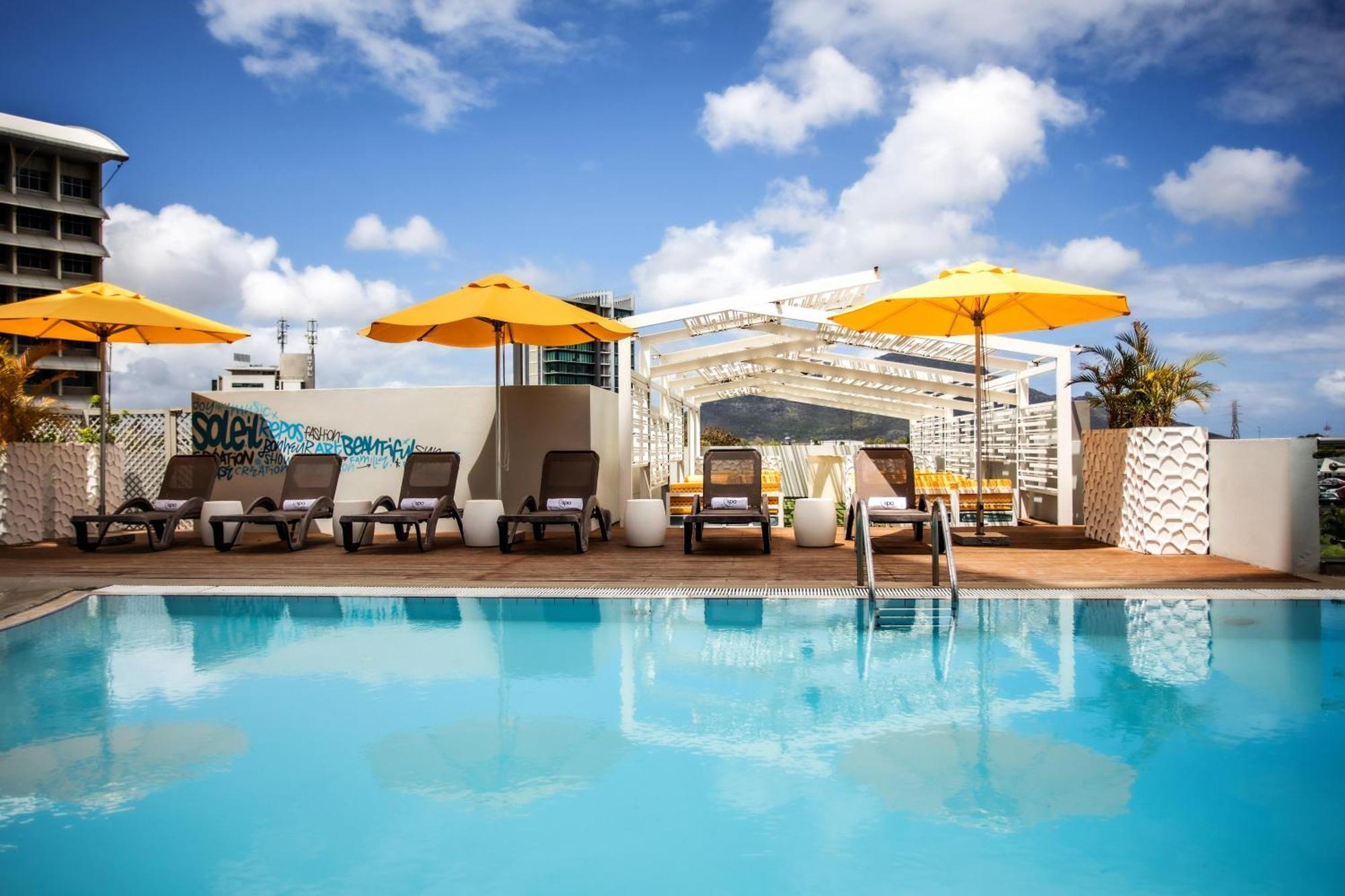 Hennessy Park Hotel Quatre Bornes Buitenkant foto