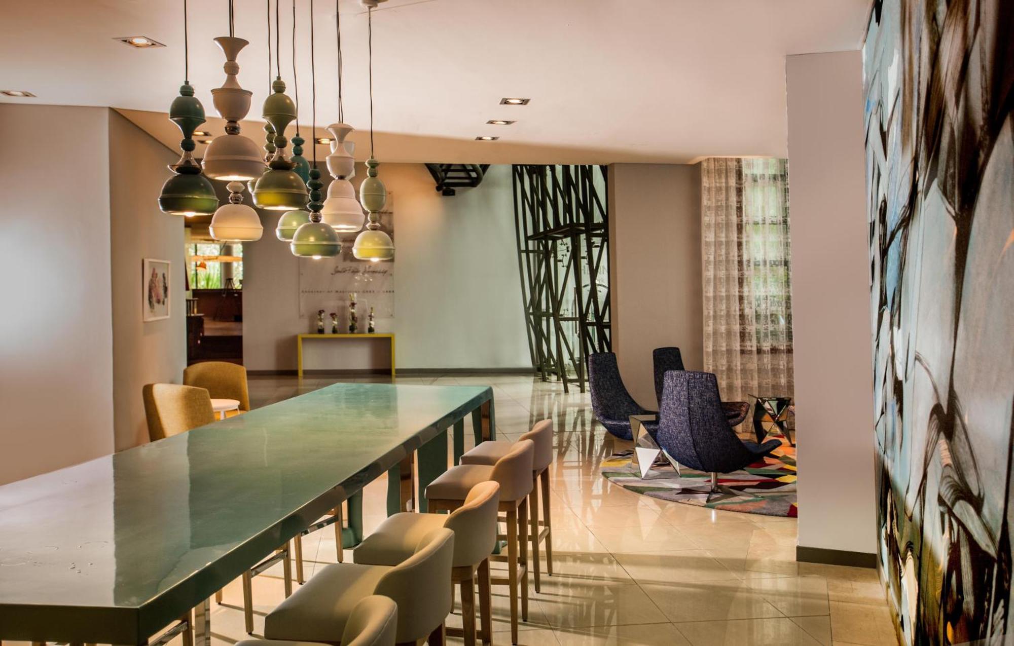 Hennessy Park Hotel Quatre Bornes Buitenkant foto